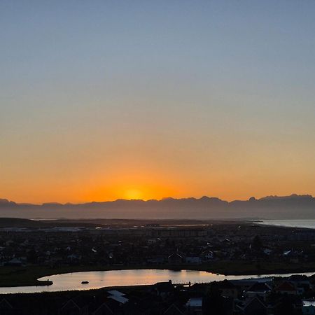 Bluebottle Guesthouse Muizenberg Eksteriør billede